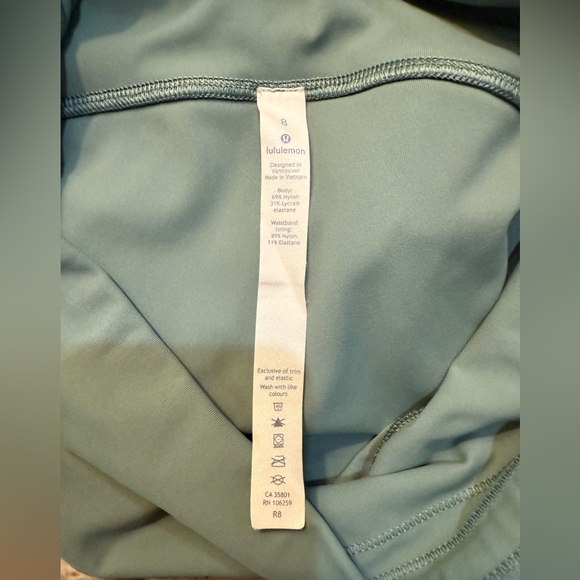 LULULEMON Align legging Size 8 - Picture 9 of 12